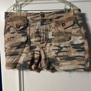 Express Camouflage Women's Shorts